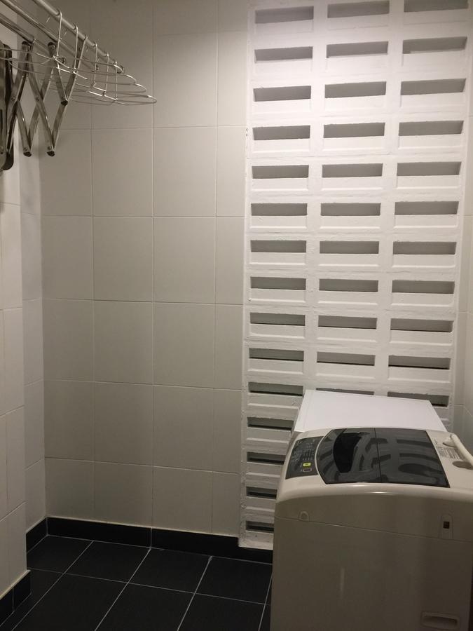 Bernard Holiday Home @ Imperial Suites Кучинг Экстерьер фото