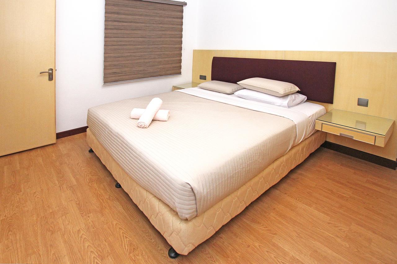 Bernard Holiday Home @ Imperial Suites Кучинг Экстерьер фото