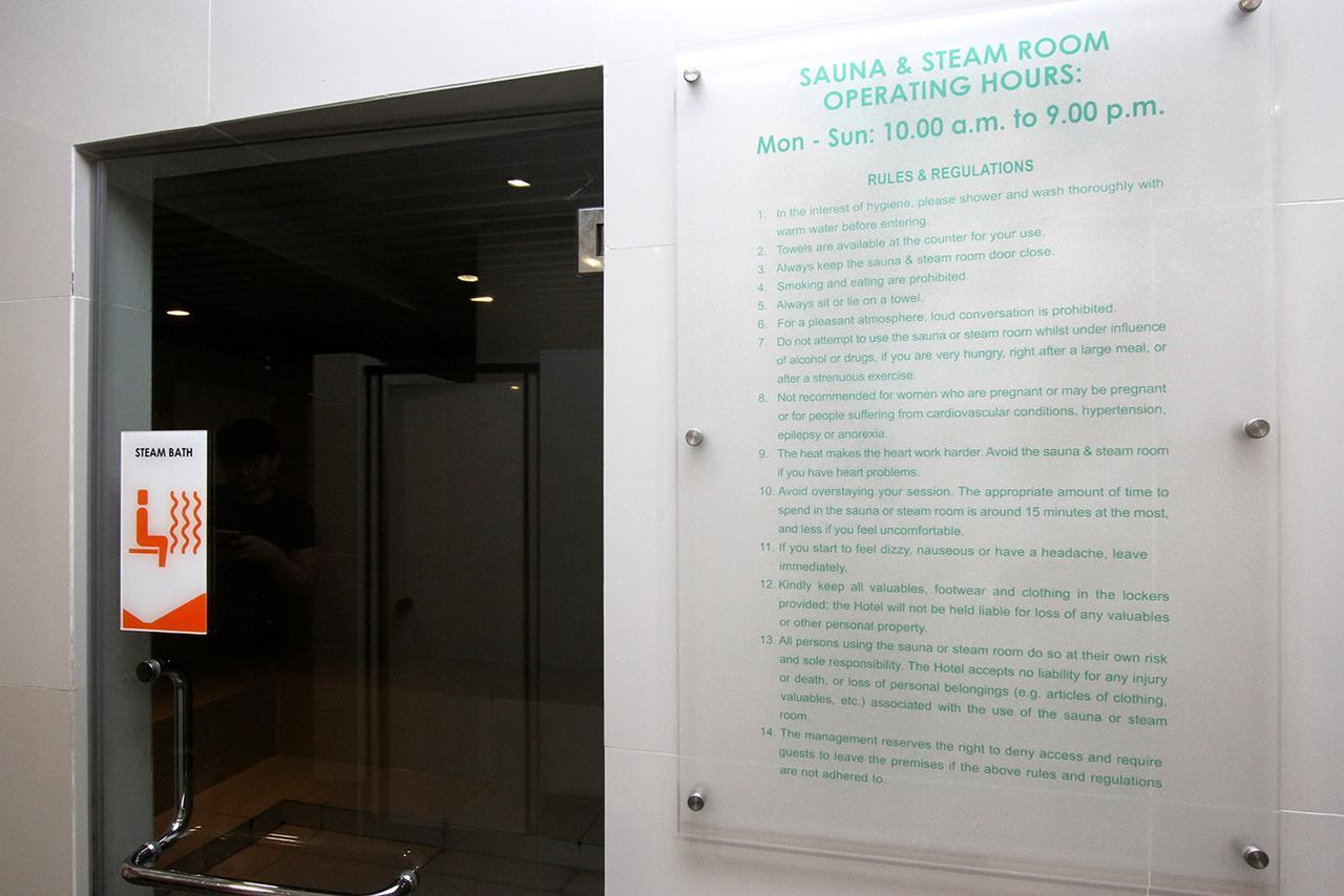 Bernard Holiday Home @ Imperial Suites Кучинг Экстерьер фото
